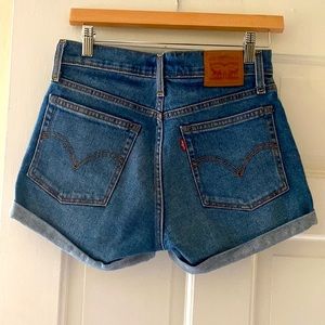 Levi’s high rise denim shorts